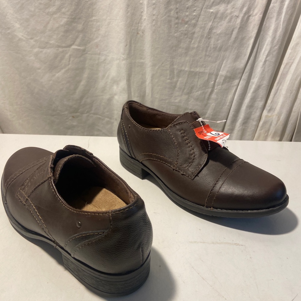 Earth brown leather leather Oxford loafers slip on style 1/2” block heel size 6 - Picture 4 of 7